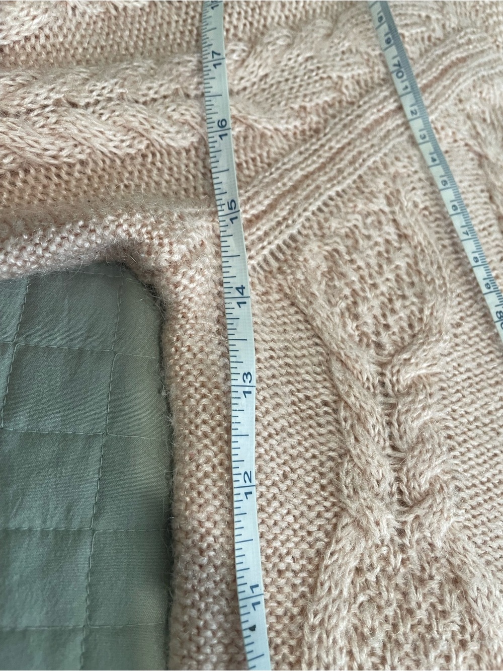 H&M Pale Pink Mohair Blend Cable Knit Sweater - Size S - Picture 9 of 10